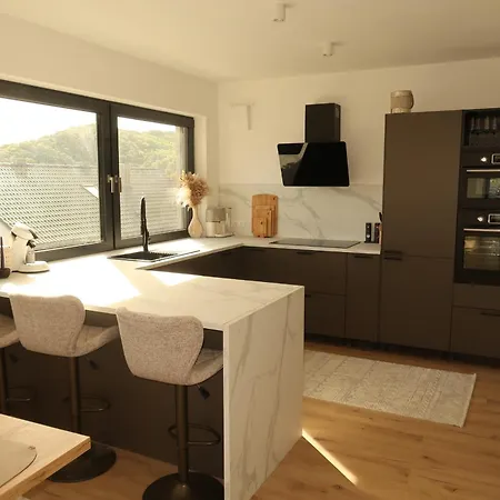 Design-villa Mit Privatem Whirlpool&naturblick Wellheim