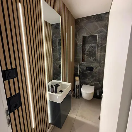 Design-villa Mit Privatem Whirlpool&naturblick Villa