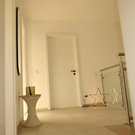 Villa Design-villa Mit Privatem Whirlpool&naturblick Wellheim